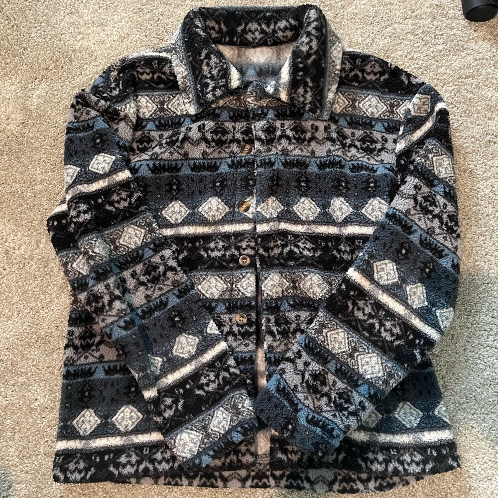 Unisex size medium fuzzy Shacket fall/winter